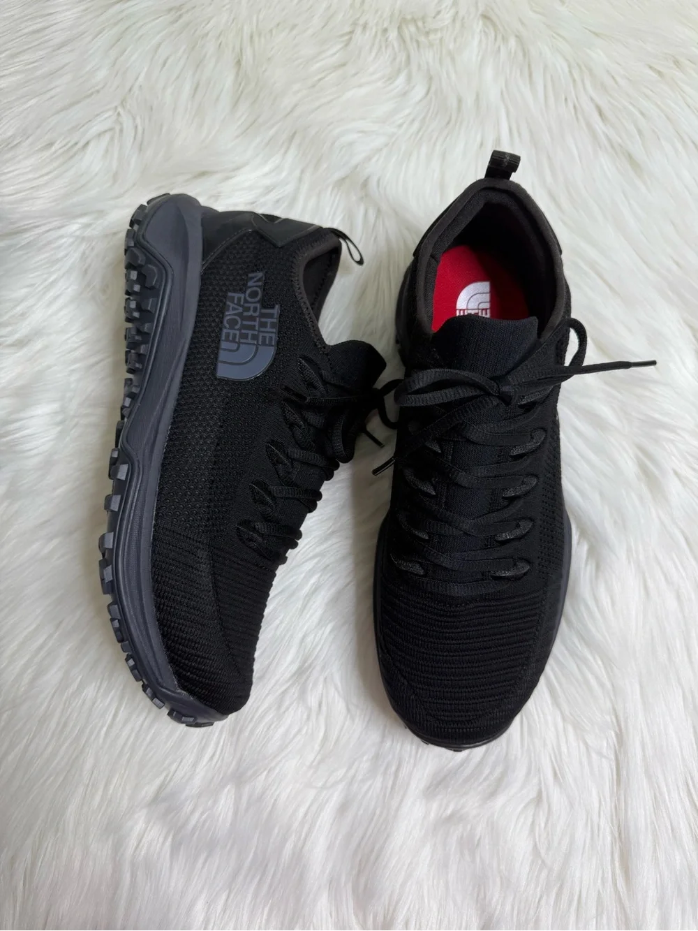 The North Face Truxel Men Sneakers Walking Hiking Shoes Size 9